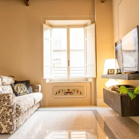 Noble Floor - Luxury Apartment Lucca Exterior foto