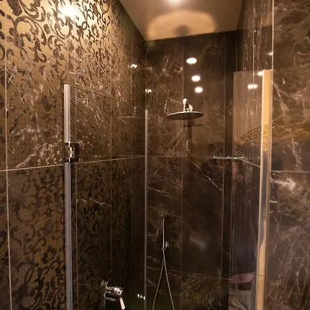 Noble Floor - Luxury Apartment Lucca Exterior foto