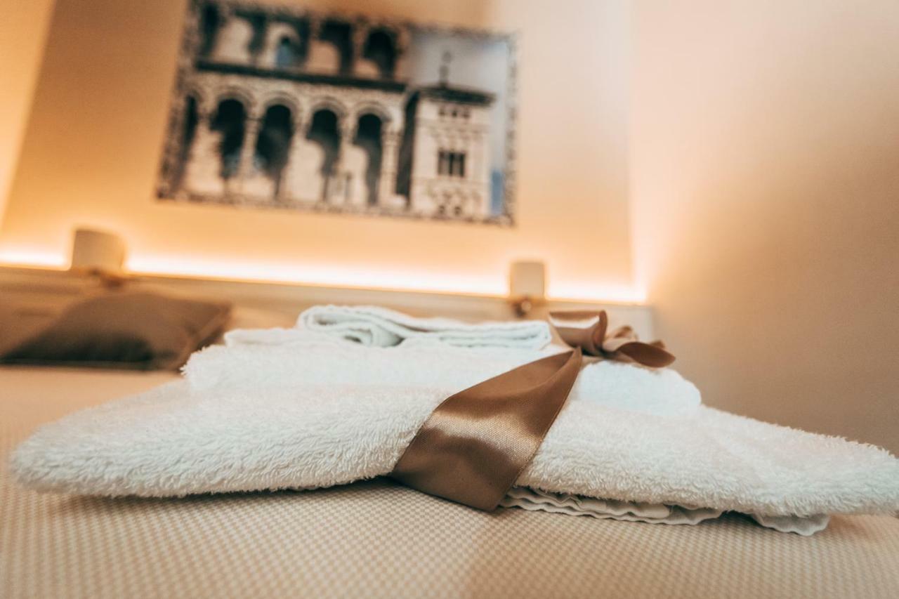 Noble Floor - Luxury Apartment
